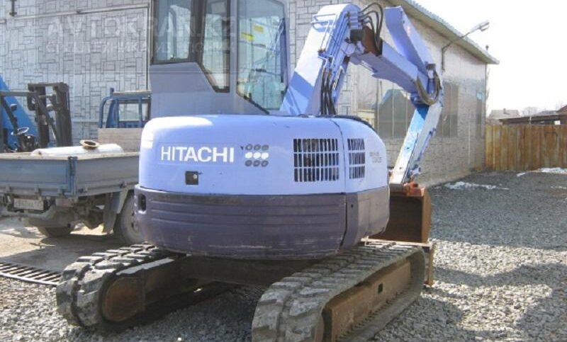 Экскаватор Hitachi ЕХ55UR (2000 г.в.)